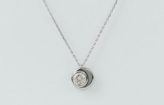 Essence Necklace